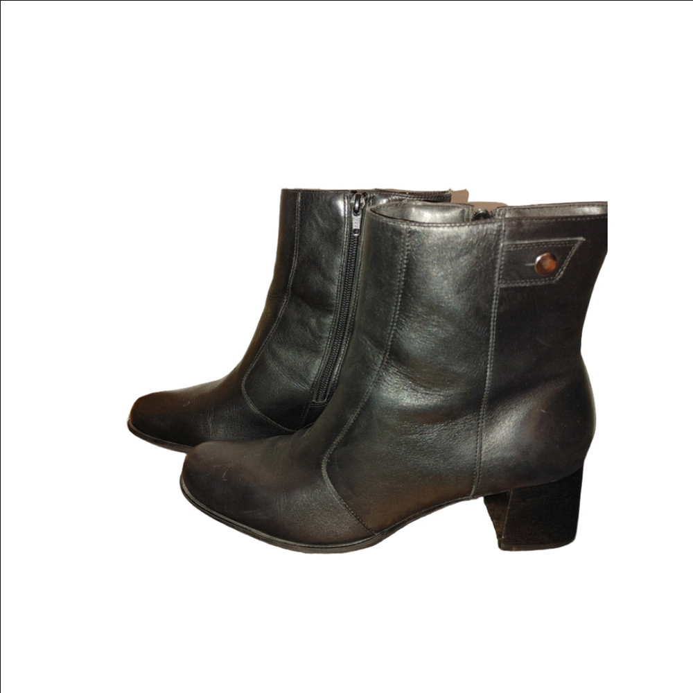 Naturalizer River Ankle Boot Size 9.5M